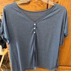 Casual Blue Buttoned V-Neck Women's Top (50)